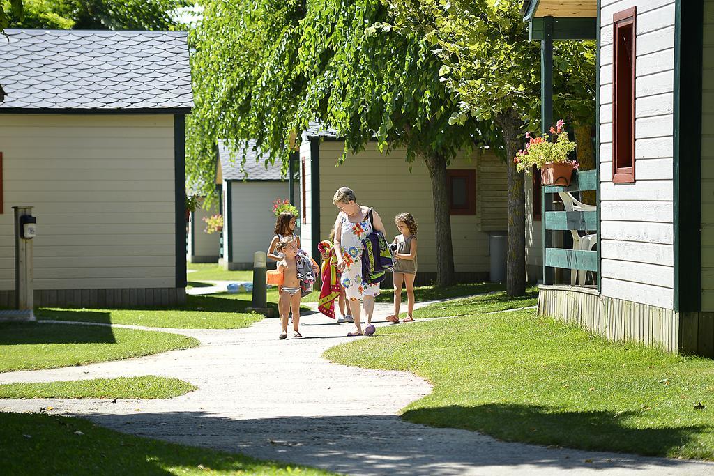 Bungalows Stel-Puigcerdà Oda fotoğraf