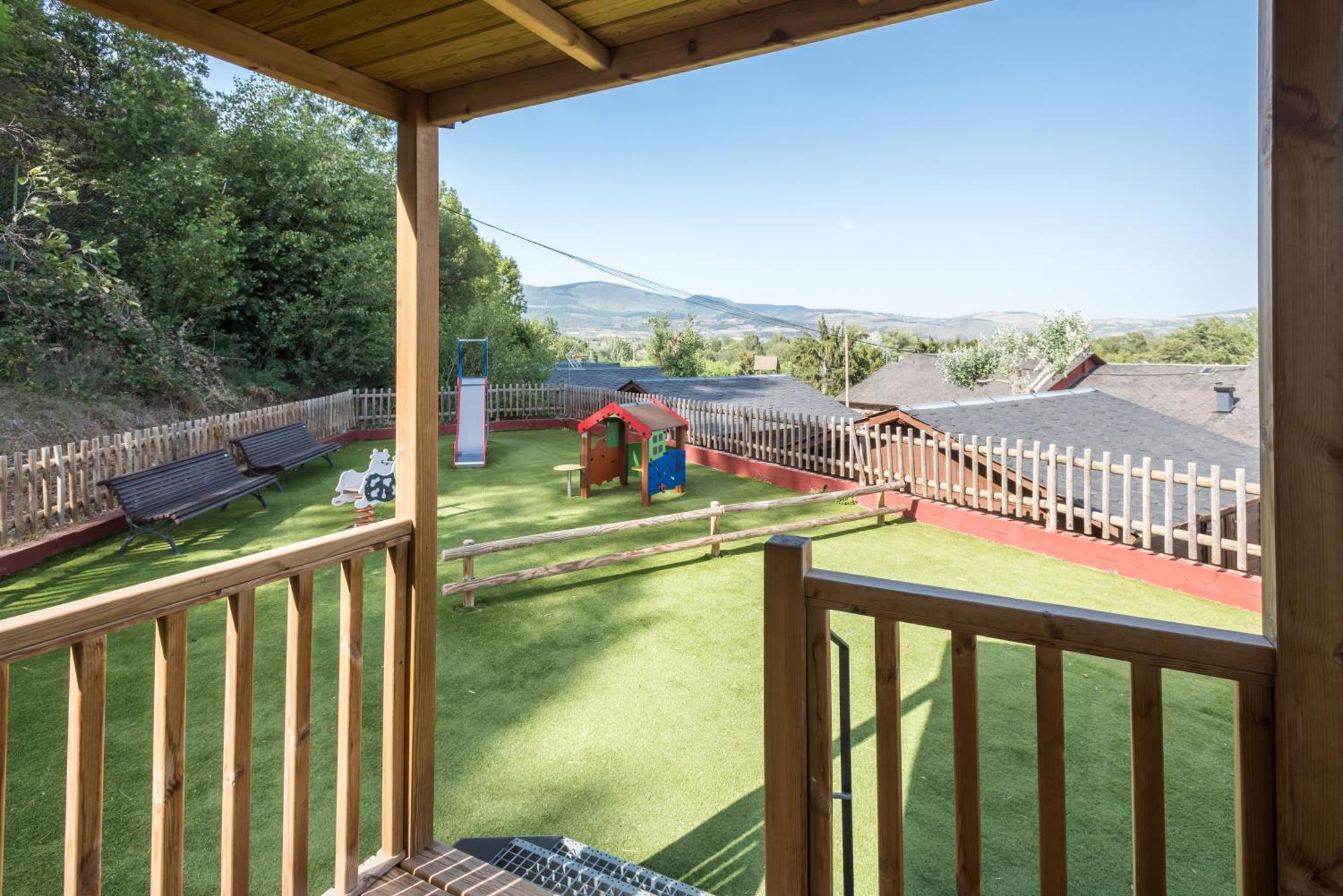 Bungalows Stel-Puigcerdà Dış mekan fotoğraf