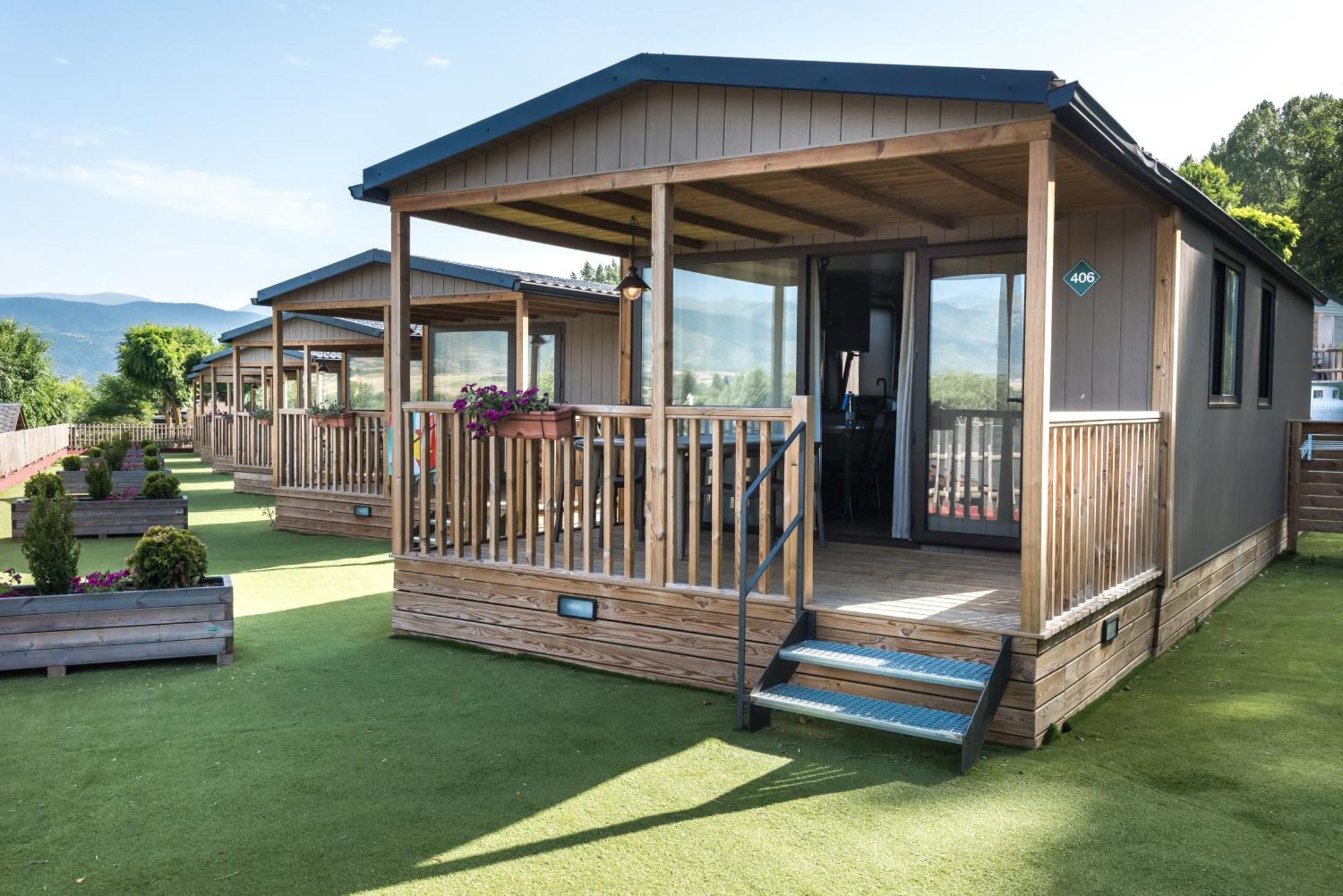 Bungalows Stel-Puigcerdà Dış mekan fotoğraf